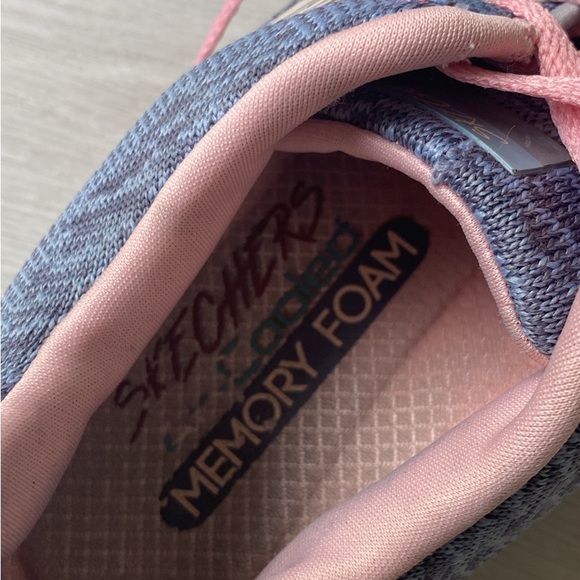 Skechers Women’s Sport Shoes - Picture 5 of 5